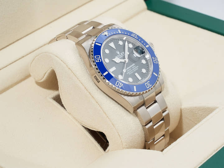 ロレックス サブマリーナー デイト Ref.126619LB ホワイトゴールド ブラック文字盤 未使用 thr32bve