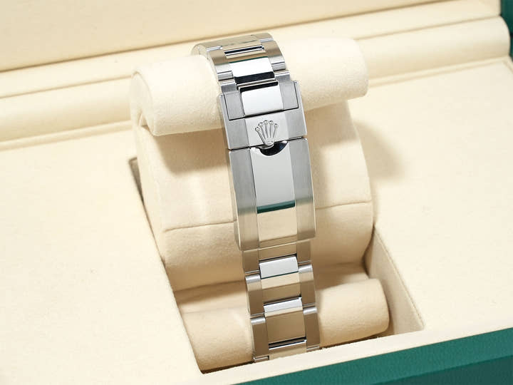 ロレックス デイトナ Ref.126500LN ステンレススチール ブラック文字盤 未使用 hvxpvrdt