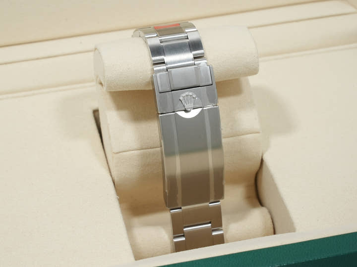 Rolex Submariner Date Ref. 126610LV Stainless Steel Black Dial Unused qz7ufczx