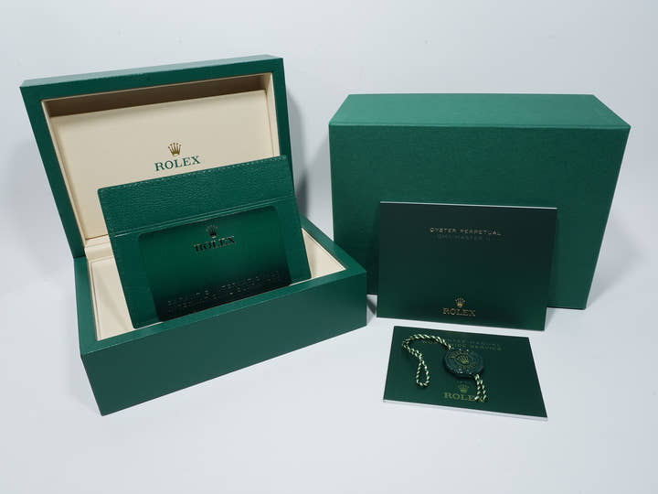 ロレックス GMTマスターII Ref.126710BLRO ステンレススチール ブラック文字盤 ジュビリーブレスレット 未使用 v9e3cxuf