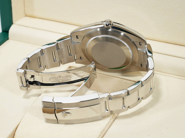 ロレックス デイトジャスト41 Ref.126300 ステンレススチール ホワイト文字盤 オイスターブレスレット 未使用 yau8wogq