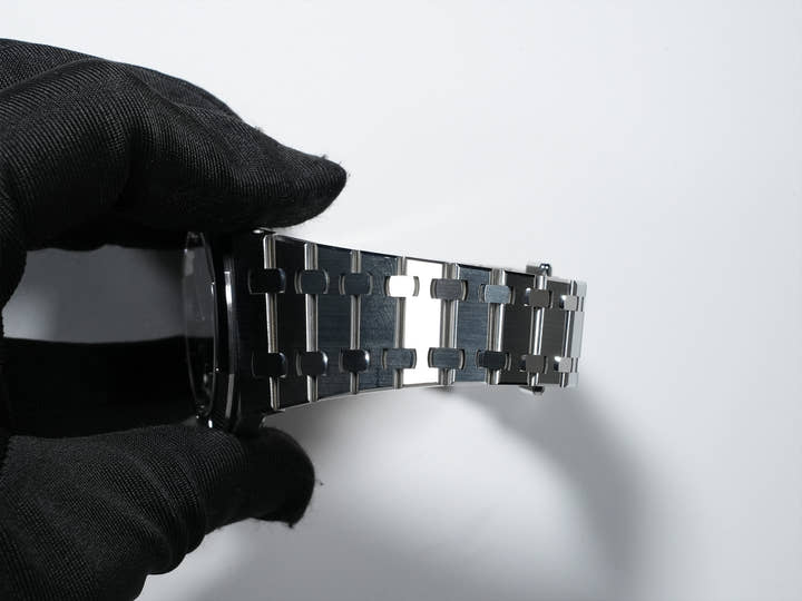 オーデマピゲ ロイヤルオーク エクストラ シン Ref.15202ST.OO.1240ST.01.A ステンレススチール ブルー文字盤 美中古 ajte37rn