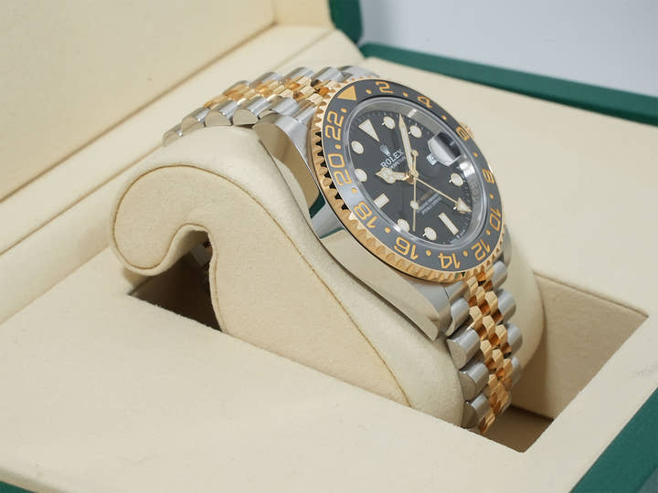 ロレックス GMTマスターII Ref.126713GRNR ステンレススチール/イエローゴールド ブラック文字盤 ジュビリーブレスレット 未使用 9ypiq4r7