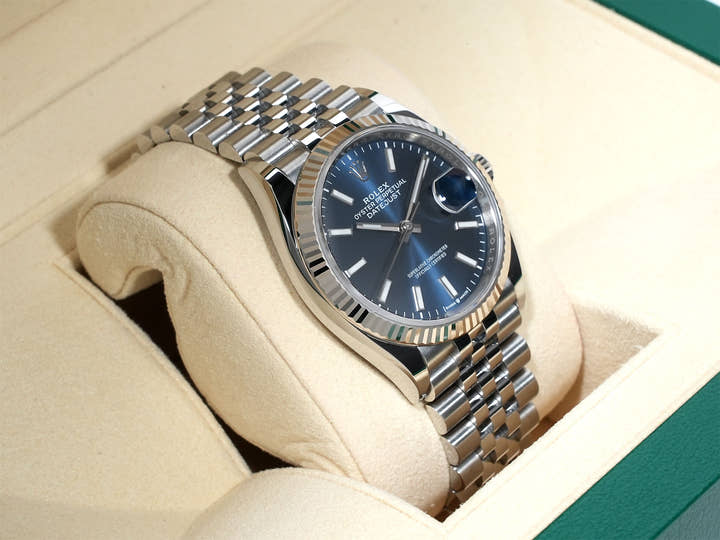 ロレックス デイトジャスト36 Ref.126234 ステンレススチール/ホワイトゴールド ブライトブルー文字盤 ジュビリーブレスレット 美中古 upmnrvyb