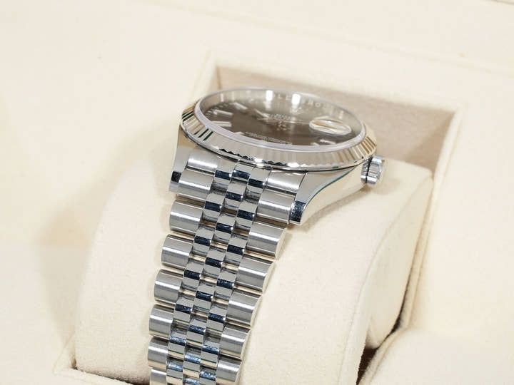 ロレックス デイトジャスト36 Ref.126234 ステンレススチール/ホワイトゴールド ブライトブルー文字盤 ジュビリーブレスレット 美中古 upmnrvyb
