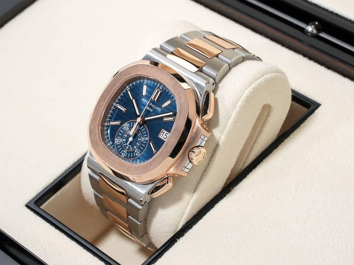 Patek Philippe Nautilus Chronograph Ref. 5980/1AR-001 Stainless Steel/Rose Gold Blue Dial Excellent Condition xp899qt5