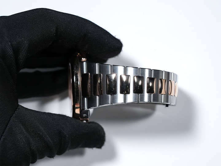 Patek Philippe Nautilus Chronograph Ref. 5980/1AR-001 Stainless Steel/Rose Gold Blue Dial Excellent Condition xp899qt5