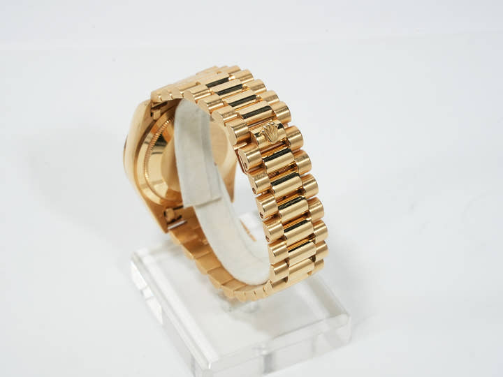 ロレックス デイデイト36 Ref.18238A イエローゴールド シャンパンx10Pダイヤ文字盤 中古 oerwjhrn