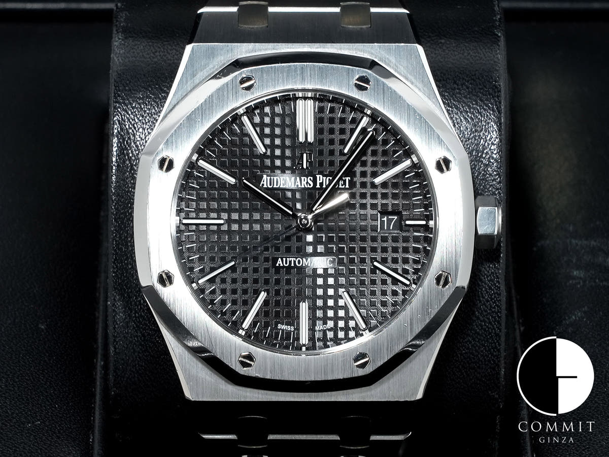 オーデマピゲ ロイヤルオーク Ref.15400ST.OO.1220ST.01 ステンレススチール ブラック文字盤 中古 kse9ao2m