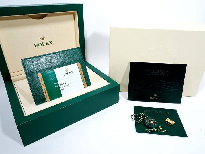 Pre-owned Rolex Submariner Date Ref. 116618LN Yellow Gold Black Dial qmyona97