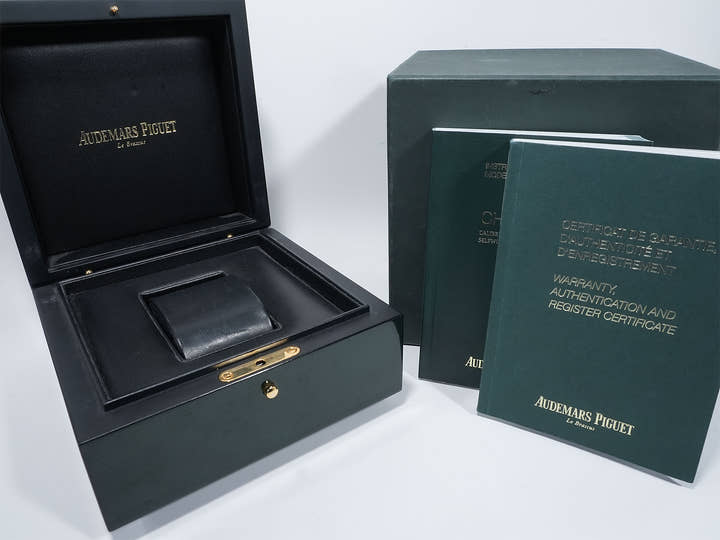 オーデマピゲ ロイヤルオーク クロノグラフ Ref.26331ST.OO.1220ST.02 ステンレススチール ブラック文字盤 美中古 kxzmyiu8