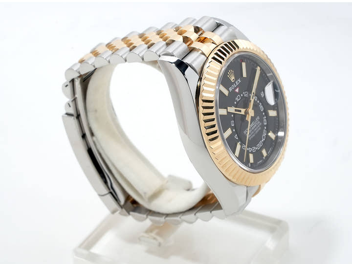 ロレックス スカイドゥエラー Ref.326933 ステンレススチール/イエローゴールド ブラック文字盤 ジュビリーブレスレット 美品 h3r2br8t