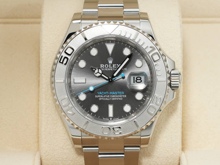 Rolex Yacht-Master 40 Ref. 126622 Stainless Steel/Platinum Slate Dial Excellent Condition 42ktshig