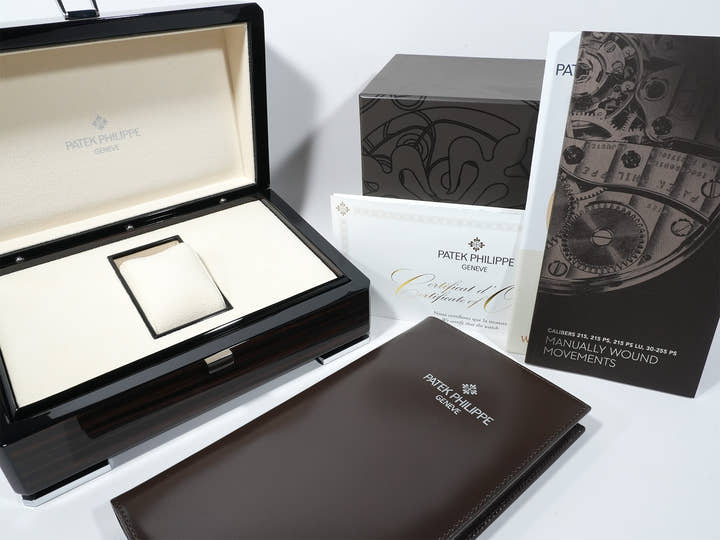 パテックフィリップ カラトラバ Ref.6119R-001 ローズゴールド シルバー文字盤 未使用 pxzd74ag