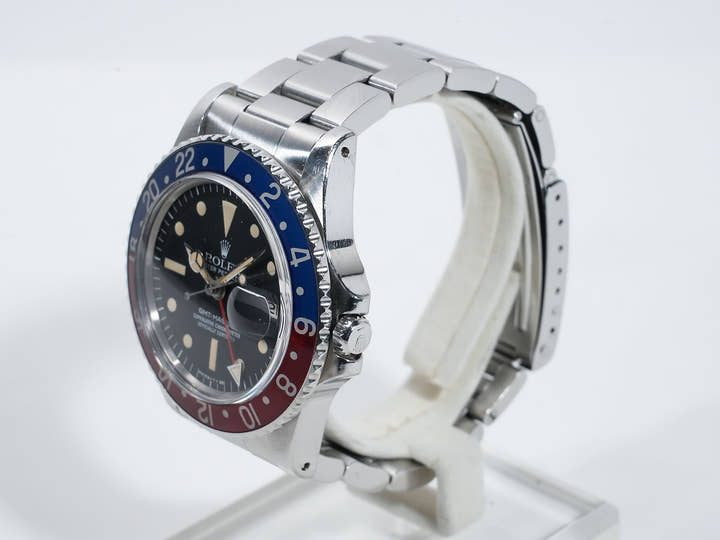 ロレックス GMTマスター Ref.1675 ステンレススチール ブラック文字盤 オイスターブレスレット 中古 ue3pxhxa