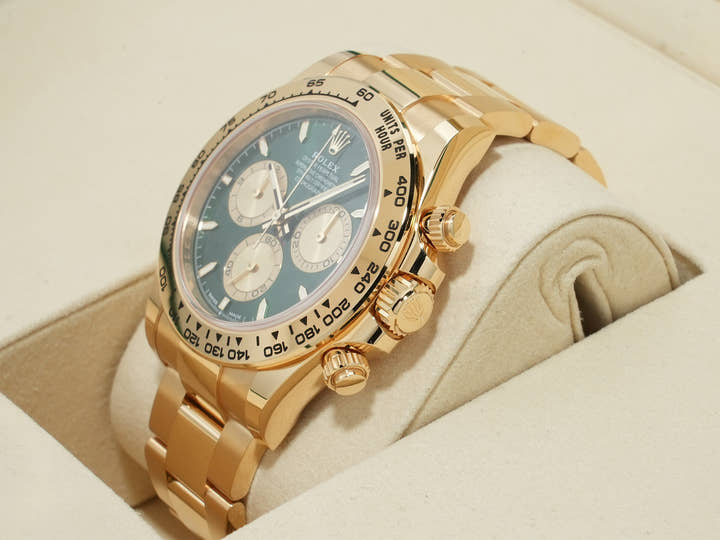 ロレックス デイトナ Ref.126508 イエローゴールド グリーン文字盤 未使用 vbmstxf4