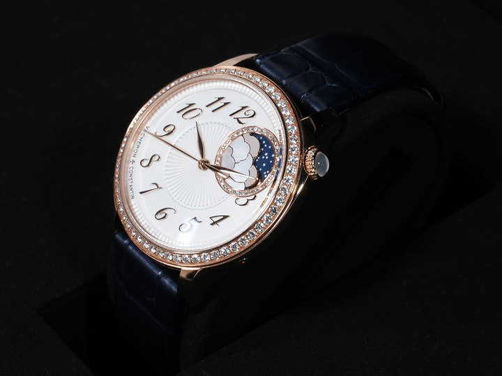 Vacheron Constantin Egérie Moon Phase Ref. 8005F/000R-B498 Pink Gold Silver Dial Excellent Condition bg839a36