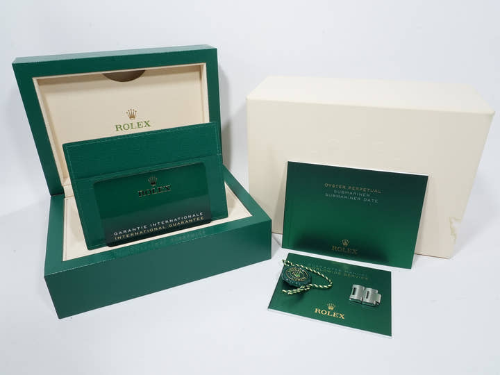 ロレックス サブマリーナー デイト Ref.126610LV ステンレススチール ブラック文字盤 中古 xbir4kvi