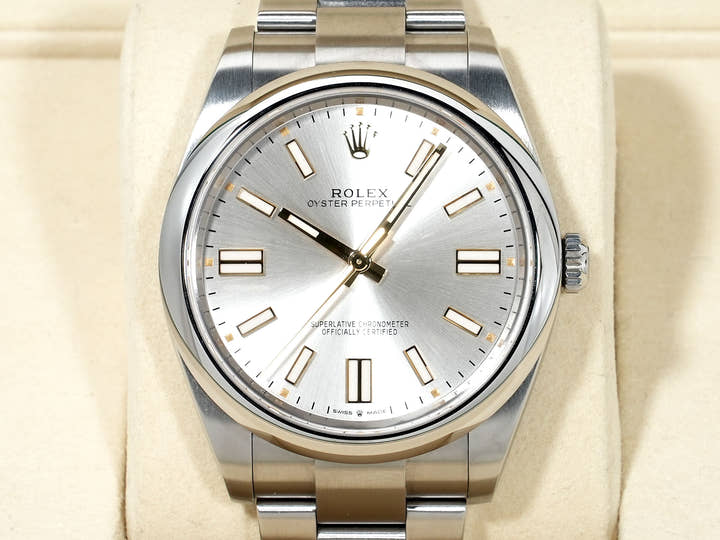 ロレックス オイスターパーペチュアル41 Ref.124300 ステンレススチール シルバー文字盤 中古 n2xsw3fg