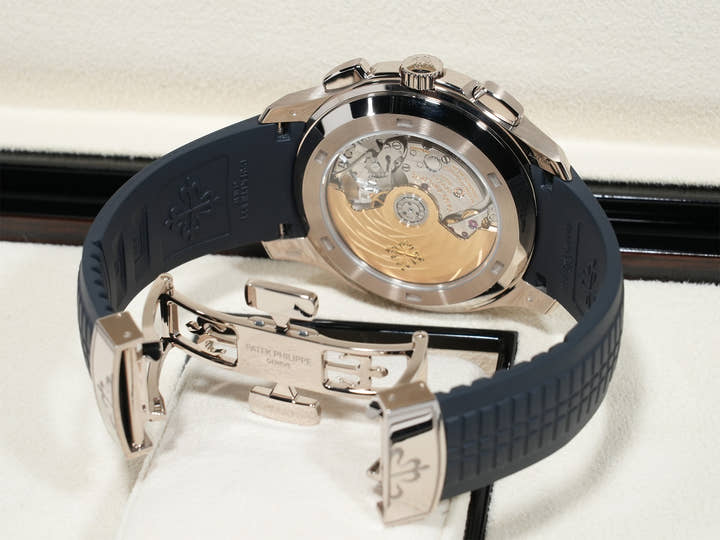 パテックフィリップ アクアノート クロノグラフ Ref.5968G-001 ホワイトゴールド ミッドナイトブルー文字盤 未使用 ihyyqrov