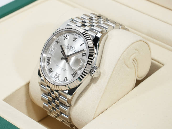 ロレックス デイトジャスト36 Ref.126234 ステンレススチール/ホワイトゴールド シルバーxダイヤモンド文字盤 ジュビリーブレスレット 未使用 6h89dshu