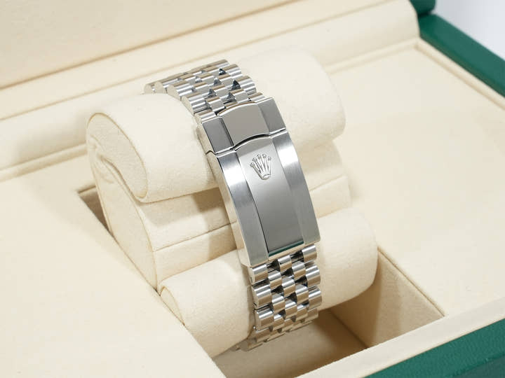 ロレックス デイトジャスト36 Ref.126234 ステンレススチール/ホワイトゴールド シルバーxダイヤモンド文字盤 ジュビリーブレスレット 未使用 6h89dshu