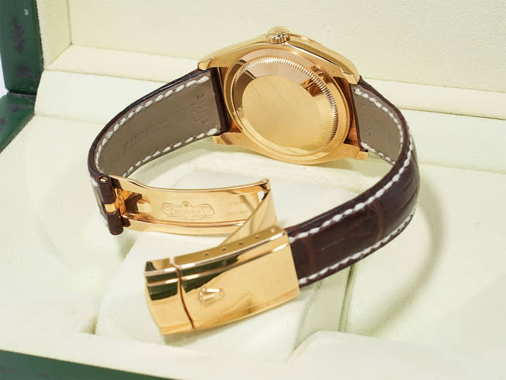 ロレックス デイトジャスト Ref.116138 イエローゴールド ホワイトシェル文字盤 中古 b2r8kuqy