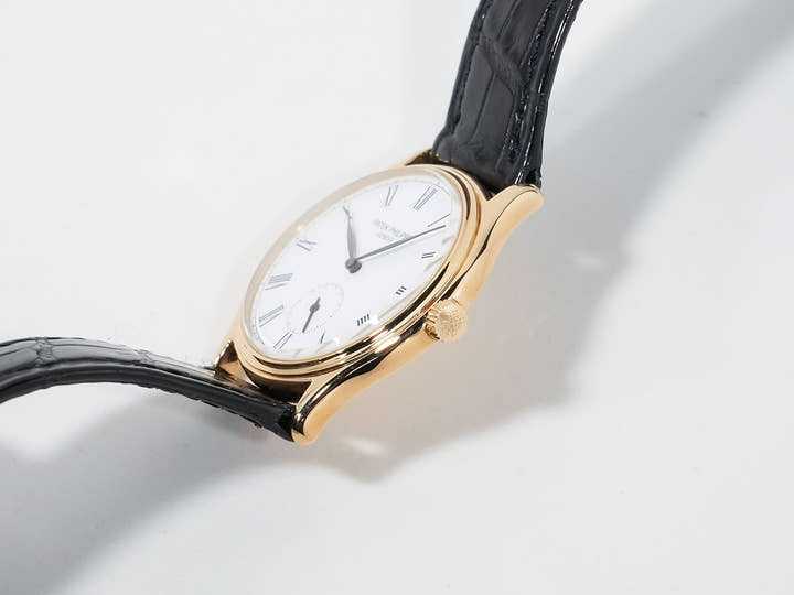 Patek Philippe Calatrava Ref. 3923J Yellow Gold White Roman Dial Pre-owned 3oud8x3h