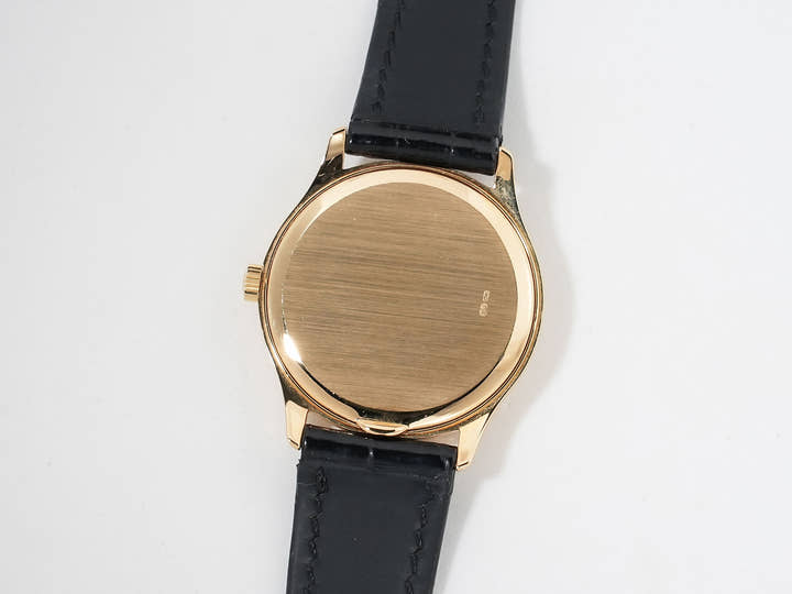 Patek Philippe Calatrava Ref. 3923J Yellow Gold White Roman Dial Pre-owned 3oud8x3h