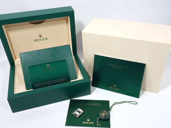 Rolex Datejust 41 Ref. 126300 Stainless Steel Slate Roman Dial Oyster Bracelet Excellent Condition u393nxbw