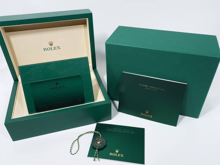 Rolex Datejust 41 Ref. 126300 Stainless Steel Black Dial Jubilee Bracelet Unused jr85evbj