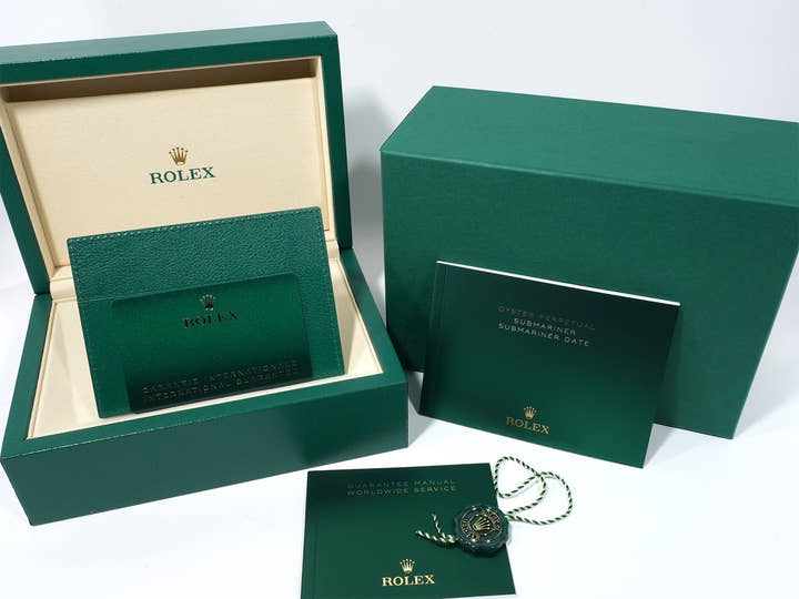 ロレックス サブマリーナー デイト Ref.126610LN ステンレススチール ブラック文字盤 未使用 h4gugp7d