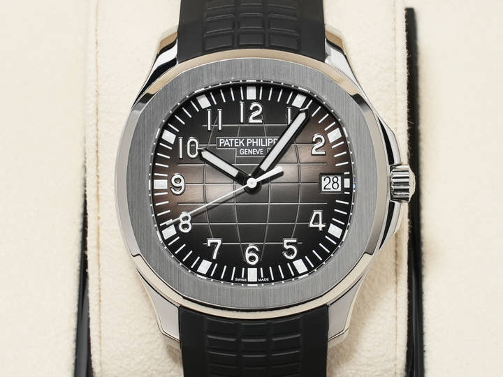 Patek Philippe Aquanaut Ref. 5167A-001 Stainless Steel Black Dial Excellent Condition vtzgh4uv