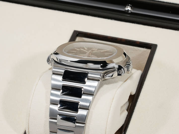 Patek Philippe Nautilus Chronograph Ref. 5980/1A-001 Stainless Steel Blue Dial Pre-owned yfjs2qy4