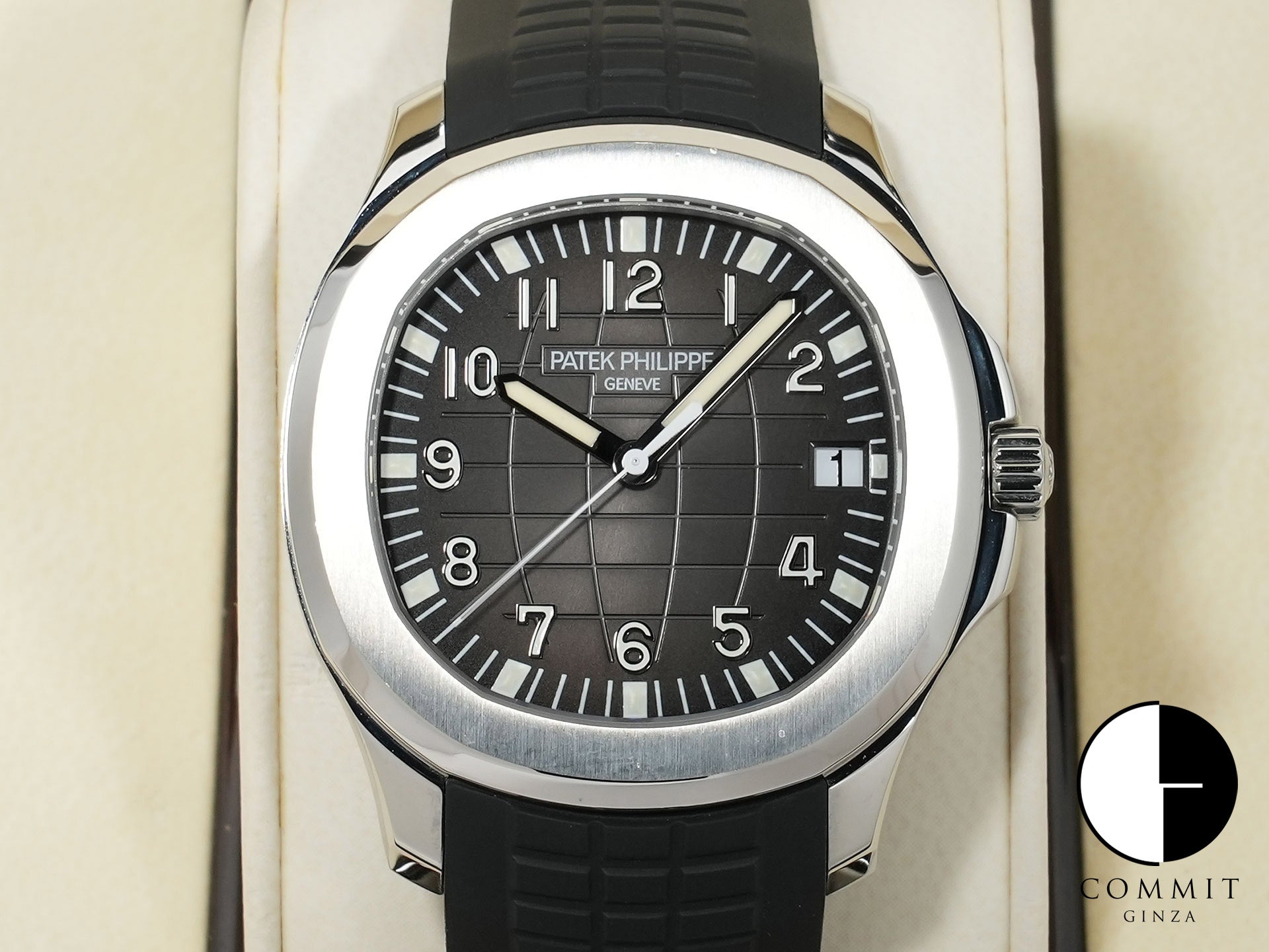 パテックフィリップ アクアノート Ref.5167A-001 ステンレススチール ブラック文字盤 中古 4ns4kdaj