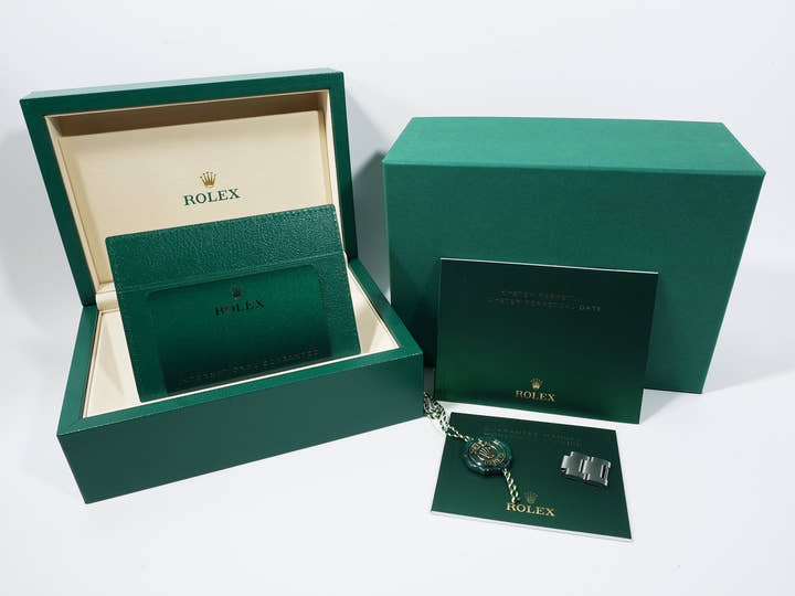 ロレックス オイスターパーペチュアル41 Ref.134300 ステンレススチール ラベンダー文字盤 未使用 fo6gqdnu