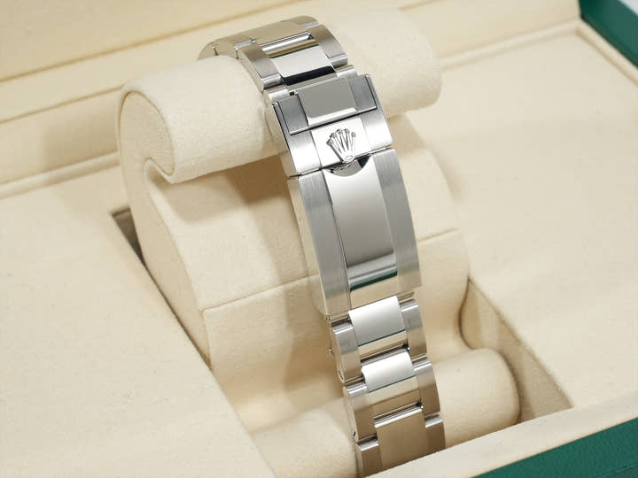 ロレックス デイトナ Ref.126500LN ステンレススチール ホワイト文字盤 未使用 8sajc9mn