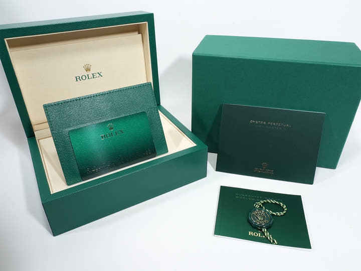 Rolex GMT-Master II Ref. 126713GRNR Stainless Steel/Yellow Gold Black Dial Jubilee Bracelet Unused 595syhgu