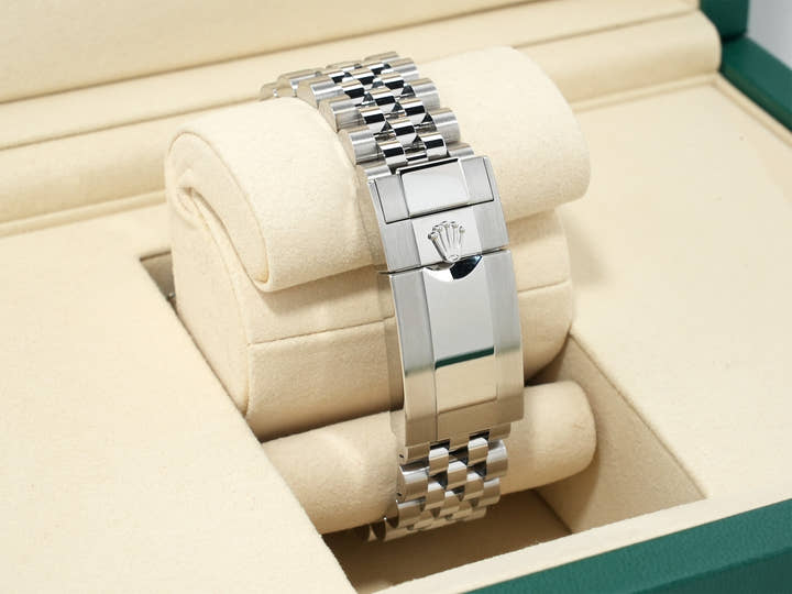 Rolex GMT-Master II Ref. 126720VTNR Stainless Steel Black Dial Jubilee Bracelet Unused 4pwgg95a