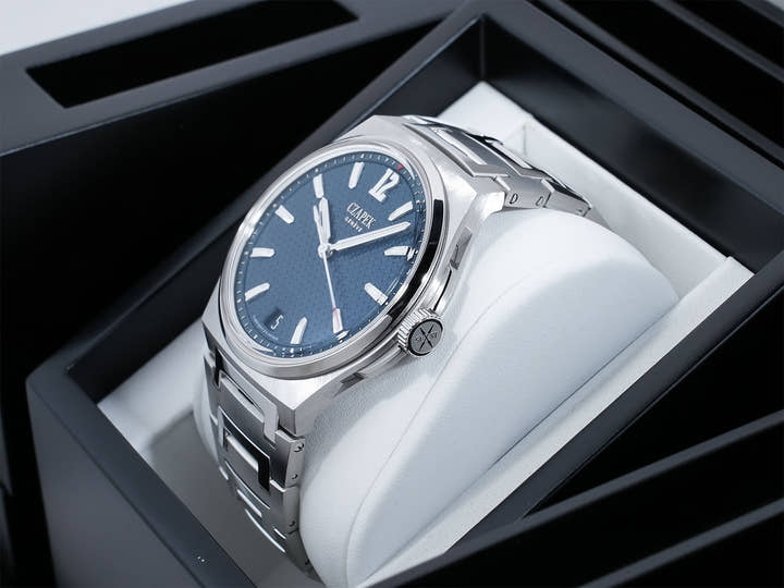 チャペック アンタークティック パサージュ ドゥ ドレーク Ref.- ステンレススチール ディープブルー文字盤 美品 oxphfojt