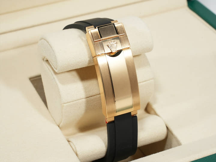 ロレックス デイトナ Ref.126518LN イエローゴールド ターコイズブルー文字盤 未使用 wammf2ny