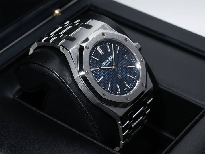 オーデマピゲ ロイヤルオーク ジャンボ エクストラ シン Ref.15202ST.OO.1240ST.01 ステンレススチール ブルー文字盤 極美品 e54twpmj