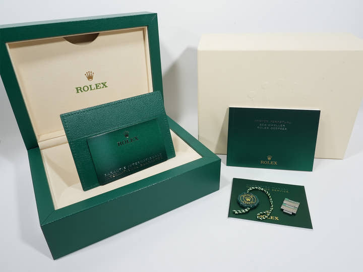 ロレックス シードゥエラー ディープシー Ref.126660 ステンレススチール ブラック文字盤 美品 mzyy4j8k