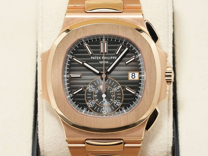 パテックフィリップ ノーチラス クロノグラフ Ref.5980/1R-001 ローズゴールド ブラックグラデーション文字盤 中古 gbkc5xdn