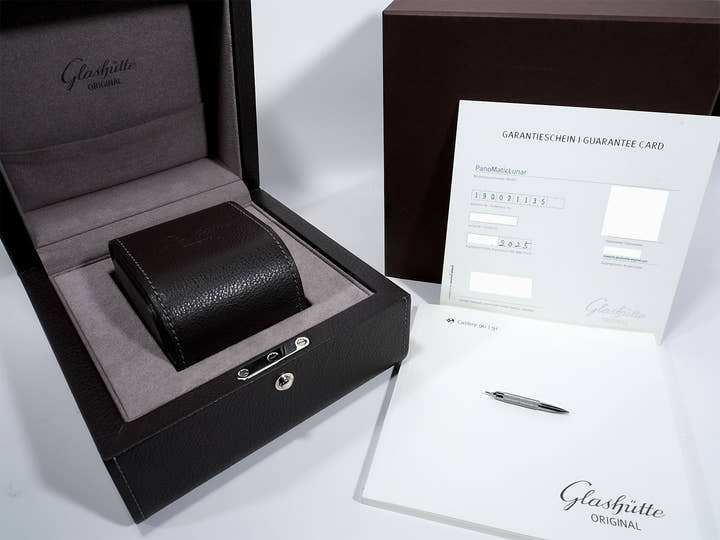 グラスヒュッテオリジナル パナマティック ルナ Ref.1-90-02-11-35-61 レッドゴールド ブルー文字盤 中古 jufxy2ab