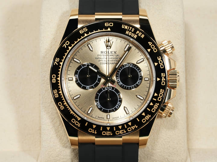 Rolex Daytona Ref. 126518LN Yellow Gold with Golden and Bright Black Dial, Unused, kyc5scp6