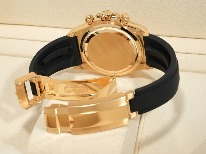 Rolex Daytona Ref. 126518LN Yellow Gold with Golden and Bright Black Dial, Unused, kyc5scp6