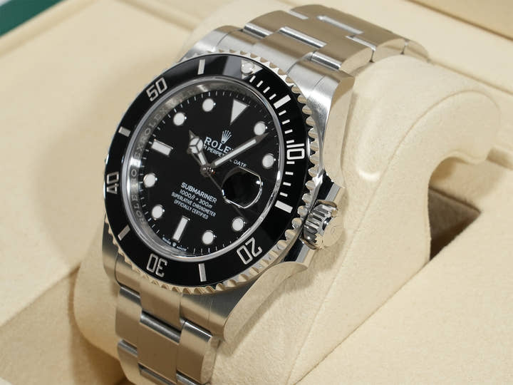 Rolex Submariner Date Ref. 126610LN Stainless Steel Black Dial Unused vjb4xgh3