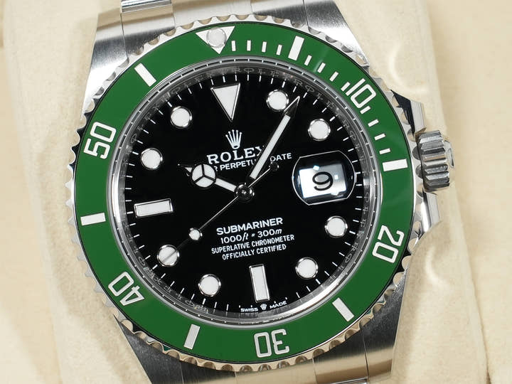 Rolex Submariner Date Ref. 126610LV Stainless Steel Black Dial Unused pgws3s6g