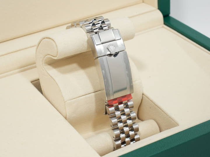 Rolex GMT-Master II Ref. 126720VTNR Stainless Steel with Black Dial and Jubilee Bracelet (Unused) n7o4rehw